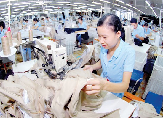 Vietnam’s garment and textile industry is estimated to enjoy many advantages from TPP (Photo: SGGP) Vietnam’s garment and textile industry is estimated to enjoy many advantages from TPP (Photo: SGGP)